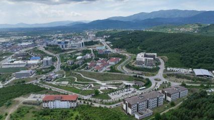 Y&uuml;ksek&ouml;ğretimde hedef y&uuml;ksek