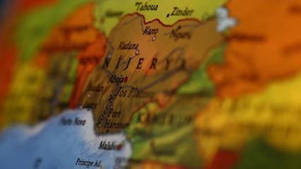 Kontrolden &ccedil;ıkan kamyon kalabalığa daldı: 12 &ouml;l&uuml;