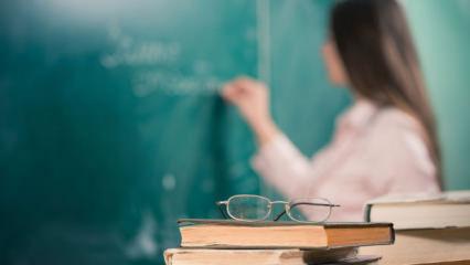 &Ouml;ğretmenler i&ccedil;in s&uuml;re&ccedil; başlıyor! MEB takvimi yayımladı