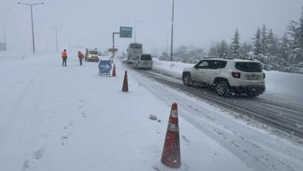 Sivas-Kayseri yolu ulaşıma kapandı