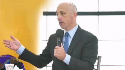 ADL'nin CEO'su Jonathan Greenblatt: Wikipedia ve video oyunlarına kadar her yeri izliyoruz