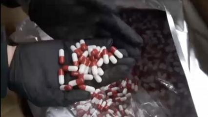 SON DAKİKA: Sancaktepe'de dev uyuşturucu operasyonu: 2 milyon 760 bin hap ele ge&ccedil;irildi