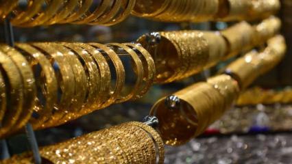 Uzmanlar gram altın i&ccedil;in ikiye b&ouml;l&uuml;nd&uuml;: 2026 altın yılı mı olacak?