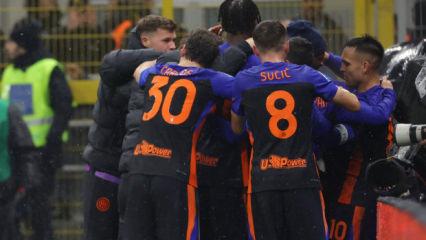 6-2'lik &ccedil;ılgın zafer! 8 dakikada 2-0'dan d&ouml;nd&uuml;ler