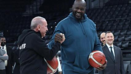Basketbolcularla yarışıyorlar! İşte d&uuml;nyanın en uzun boylu liderleri...