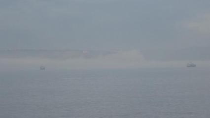 Trafiğe kapatılan &Ccedil;anakkale Boğazı tekrar a&ccedil;ıldı