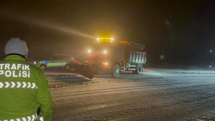 &Ccedil;orum'da kar yağışı etkili oldu!