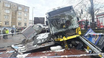 Esenler'de İETT otob&uuml;s&uuml; kaza yaptı