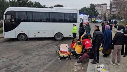 İş&ccedil;i servisleri kafa kafaya &ccedil;arpıştı: 19 yaralı