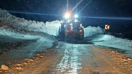 Karayoluna &ccedil;ığ d&uuml;şt&uuml;! Ulaşıma kapandı
