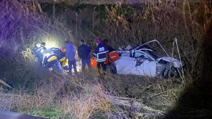 Adana'da otomobil, dere yatağına u&ccedil;tu: 1 &ouml;l&uuml;, 3 ağır yaralı