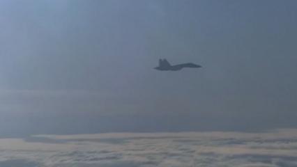 Rus bombardıman u&ccedil;akları Baltık Denizi &uuml;zerinde 5 saatlik u&ccedil;uş yaptı