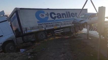 Şanlıurfa'da buzlanma nedeniyle zincirleme kaza: 2 &ouml;l&uuml;