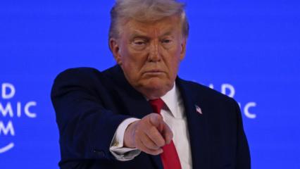 Trump'tan Davos'ta olay yaratan s&ouml;zler: Biz olmasak hepiniz Almanca konuşurdunuz