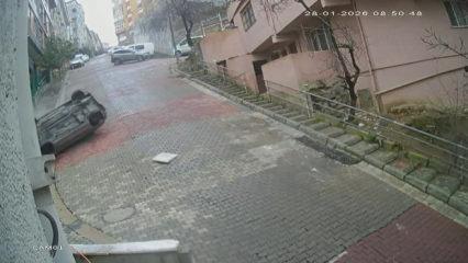 Kağıthane'de yokuş aşağı dehşet anları kamerada: Otomobil taklalar atarak durabildi
