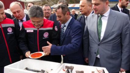 Bakan Yumaklı m&uuml;jdeyi Artvin'den verdi: Su &uuml;r&uuml;nlerinde 1 milyon ton barajı aşıldı