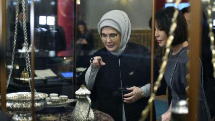 Ankara Palas'ta k&uuml;lt&uuml;rel diplomasi: Emine Erdoğan, Mirziyoyeva ile bir araya geldi