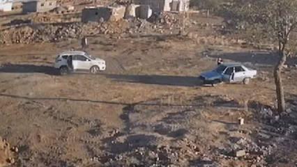 Evlerine 104 mermi isabet eden aile korkudan dışarı adım atamıyor