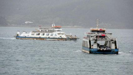 G&ouml;k&ccedil;eada ve Bozcaada feribot seferlerine fırtına engeli
