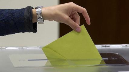 Hakikat sonrası &ccedil;ağda se&ccedil;men davranışı: İbrahim Dalmış'tan se&ccedil;men analizi