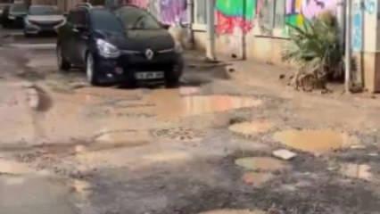 İzmir'de yolların hali 'yok artık' dedirtti: K&ouml;stebek yuvasına d&ouml;nd&uuml;!