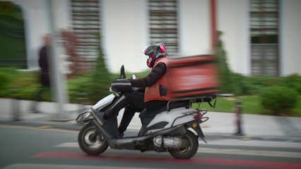 Milyonlarca kuryeyi ilgilendiriyor! Yaş şartı değişti