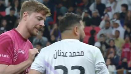 MrBeast penaltı atışlarında rakip kaleciye &ccedil;anta dolusu para teklif etti