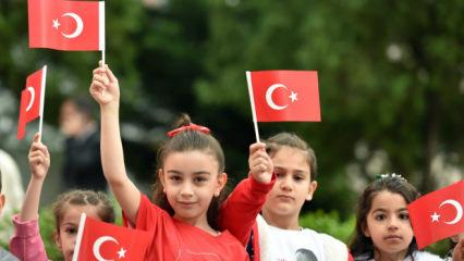 Okullarda ikinci d&ouml;nem, &lsquo;bayrak sevgisi&rsquo; temasıyla başlayacak