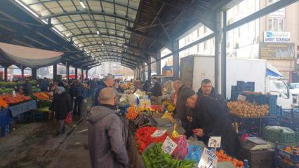 Pazarda zam şampiyonu salatalık