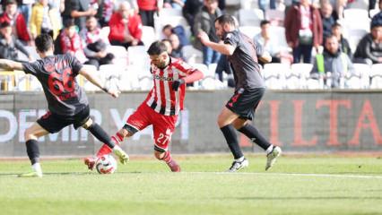 Sivas'ta gol sesi &ccedil;ıkmadı: Taraflar birer puana razı oldu