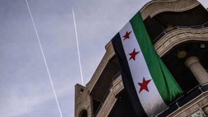 Suriye'de yeni d&ouml;nem! K&uuml;rt k&ouml;kenlilere Suriye vatandaşlığı verilecek