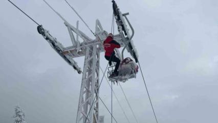 Uludağ'da mahsur kalan 51 kişi kurtarıldı