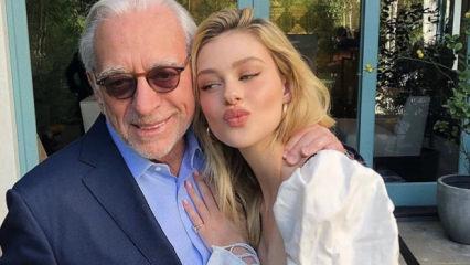 Milyarder babasından aldığı har&ccedil;lık dudak u&ccedil;uklattı