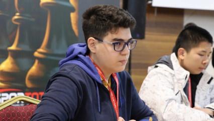 14 yaşındaki T&uuml;rk satran&ccedil; b&uuml;y&uuml;kustası tarih yazdı