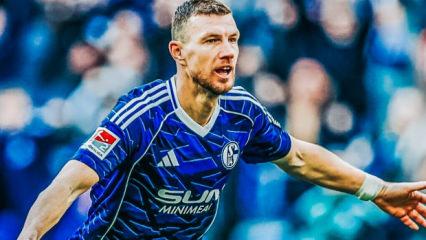 2 gol atıp ma&ccedil;tan &ccedil;ıkan Dzeko 20 dakika i&ccedil;inde kabusu yaşadı