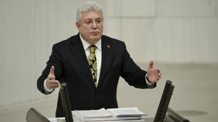 Akbaşoğlu: Biz ne vaat ettiysek yaptık siz b&uuml;t&ccedil;eyi &ccedil;ar&ccedil;ur ettiniz