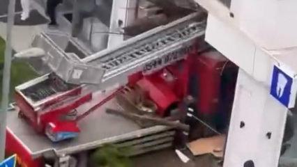 B&uuml;y&uuml;k&ccedil;ekmece'de feci vin&ccedil; kazası: Binaya girdi!