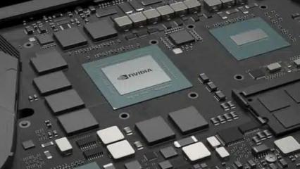 &Ccedil;antaya sığan masa&uuml;st&uuml; bilgisayar g&uuml;c&uuml;