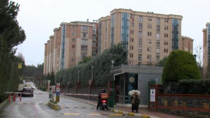 &Ccedil;ekmek&ouml;y&rsquo;de bakım yapılan asans&ouml;r d&uuml;şt&uuml;; 1 iş&ccedil;i &ouml;ld&uuml;