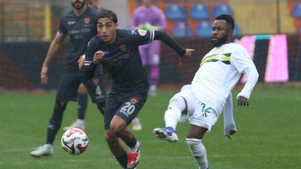 Deplasmanda g&ouml;vde g&ouml;sterisi! 5-0 kazanarak ma&ccedil; fazlasıyla lider oldular