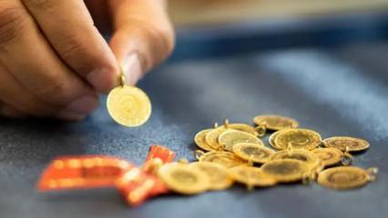 D&uuml;nyaca &uuml;nl&uuml; bankadan yıl sonu altın tahmini: Gram altın ne kadar olacak?