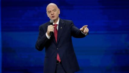 FIFA'dan Rusya a&ccedil;ıklaması! Yasak kalkıyor mu?