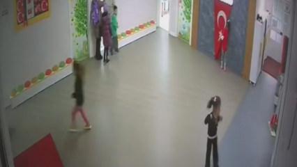 Kayseri'de anaokulu &ouml;ğrencilerinin bayrak hassasiyeti