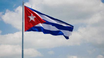 K&uuml;ba'da yakıt krizi! Otelller kapatıldı