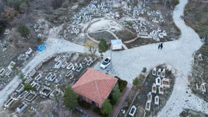Mezarlıktan şifa &ccedil;ıkıyor! Avrupa'dan kalkıp Karaman'a geliyorlar