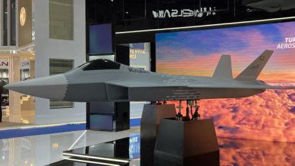 Milli Muharip U&ccedil;ak KAAN d&uuml;nya sahnesine bu kez "yeni nesil" tanıtımla &ccedil;ıktı