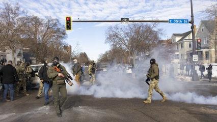 Minnesota'da tansiyon d&uuml;ş&uuml;yor! 700 ICE ajanı geri &ccedil;ekilecek