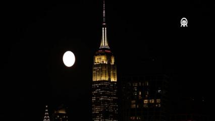 New York'ta 'Şubat Dolunayı' hızlandırılmış &ccedil;ekim tekniğiyle g&ouml;r&uuml;nt&uuml;lendi