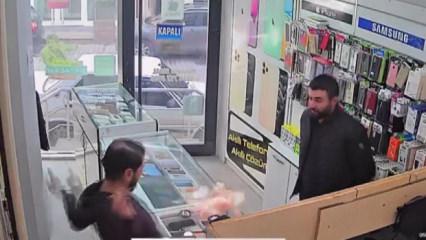 Konya'da korku dolu anlar: Telefon bataryası elinde patladı