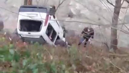 Rize'de kamyonet dereye yuvarlandı: 1 &ouml;l&uuml;, 1 yaralı